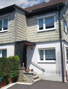 Ein - bis Zweifamilienhaus in Eisfeld OT Schirnrod - Sachsenbrunn