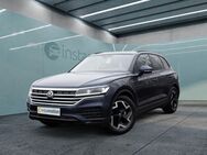 VW Touareg, 3.0 V6 TDI AG8, Jahr 2024 - München