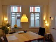 Gepflegte 3-Zimmer Hochparterre Wohnung in ruhiger Seitenstraße zwischen Wochenmarkt Geestemünde und Hbf. - Bremerhaven
