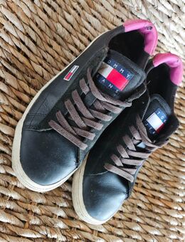 Tommy Hilfiger Sneaker Gr. 37 - Magdeburg Zentrum