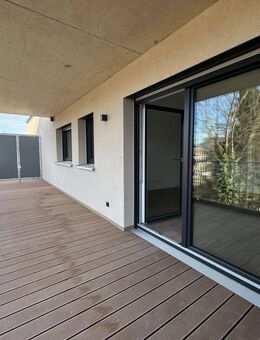 Erstbezug! 2-Zi Neubauwohnung mit Balkon ~ Stadtnah ~ TG-Stellplatz ~ Aufzug uvm. - Fürth
