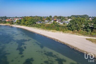 Architektenhaus in exklusiver Strandlage von Pelzerhaken mit Potential für zwei Wohneinheiten