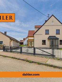 Großes Einfamilienhaus in Ellgau - Ellgau