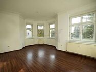 3-Raum-Hochparterre-Wohnung in schöner Villa mit Außenjalousien - Mohlsdorf-Teichwolframsdorf