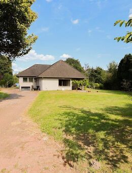 NEUER PREIS; Wohnen, Leben und Träume verwirklichen – Einfamilienhaus mit Ausbaureserve, Bauplatz & Weideland - Lengenbostel