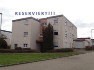 RESERVIERT! Renovierte 3 Zimmer Wohnung Lindenhof mit Balkon - Garage - sofort frei! - Oberndorf (Neckar)