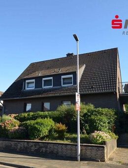 Freistehendes Zweifamilienhaus mit Garage und tollem Süd-Grundstück - Alsdorf (Nordrhein-Westfalen)