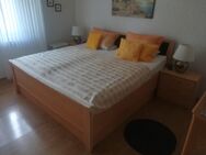 Schlafzimmer, Luxor 3 & 4, Goldahorn, Spiegel und Schubkästen, Markenschlafzimmer, Unterbettschubfächer, Schubladen, Nachttischlampen, - Dortmund Marten