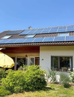 Einfamilienhaus mit Blick ins Grüne und viel Wohnraum - Engelsbrand