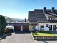 Einmaliges Einfamilienhaus mit Einliegerwohnung und atemberaubendem Blick ins Bergische Land - Reichshof