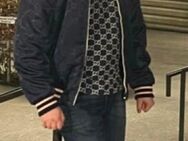 Suche Jemand der mein göt nimmt - Frankfurt (Main)