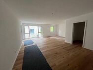 Vier Zimmer Wohnung mit Balkon - Oberndorf (Neckar)