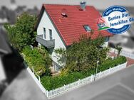 DIETZ: KfW 55 Einfamilienhaus - Bj. 2003 - mit Keller und Garten! - Münster (Hessen)