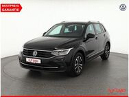 VW Tiguan 1.5 TSI DSG United AHK ACC LED Navi Sitzh - Sandersdorf Brehna