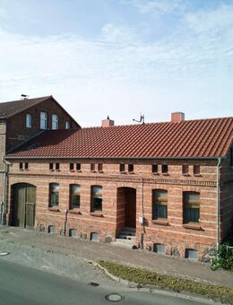 +++ Saniertes Zweifamilienhaus mit Sauna und Peenezugang in bester Stadtlage von 17139 Malchin - Malchin