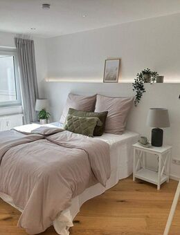 Sonnenplatz über den Dächern - 2-Zimmer-Wohnung mit großer Terrasse - Dingolfing