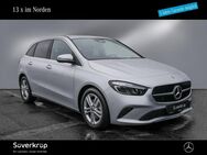 Mercedes B 200, PROGRESSIVE SPUR, Jahr 2023 - Kiel