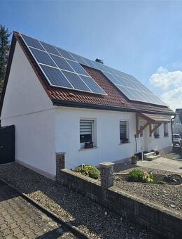 Wie eine Wohnung nur besser - kleines Haus ohne Garten und mit Garage - Heidenheim (Brenz)