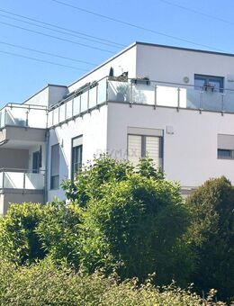 Neuwertige Wohnung mit Balkon im 1.OG mit Aufzug - Eislingen (Fils)