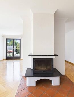 Hochwertige 4,5-Zimmerwohnung mit Dachgarten in ruhiger Lage - Regensburg