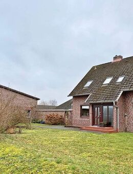 Einfamilienhaus mit großzügigem Außenbereich, Scheune und Pferdestall - Heinbockel