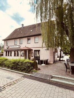 Wohn- und Geschäftshaus, Gasthof / Pension, Fremdenzimmer, Wohnung, Büro, 11 Stellplätze - Plochingen