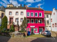 Unscheinbar großzügiges Wohnhaus mit 2 Parkplätzen mitten in Dudeldorfer Altstadt - Dudeldorf