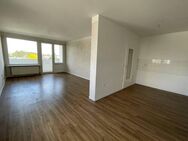 Sanierte geräumige 3-Zimmer-Wohnung mit Balkon - Heusenstamm