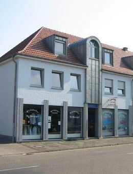 10 Familienhaus mit 3 Gewerbebereichen Kapitalanlage - Goch