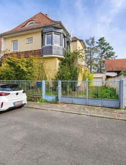 Historisches Einfamilienhaus mit modernem Komfort in Nauheim - Nauheim