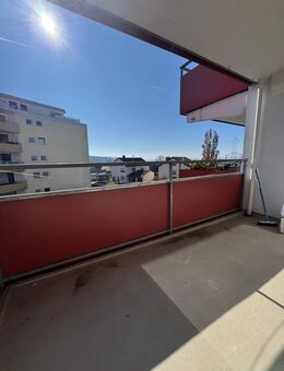 1,5 Zimmer Wohnung mit Südbalkon, Keller und Stellplatz in Uhldingen - Uhldingen-Mühlhofen