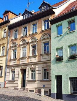 Gepflegtes Stadthaus für die ganze Familie - perfekt zur Eigennutzung mit Refinanzierungsmöglichkeit - Altenburg