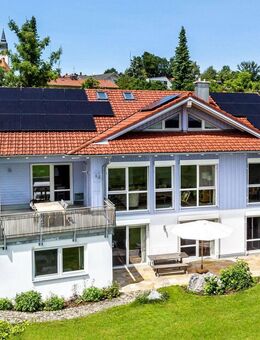 Bildschönes Familienhaus in Holzbauweise mit Wärmepumpe, PV und Weitblick in die Natur - Berg (Regierungsbezirk Oberbayern)
