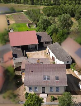 Ihr Traumhaus in Altglietzen: Zweifamilienhaus mit großer Scheune und viel Platz für Ihre Ideen! - Bad Freienwalde (Oder)