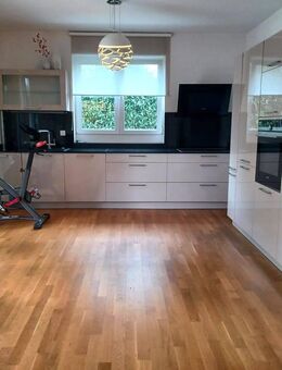 Friedberg: 3 Zimmer Wohnung mit Terrasse und großem Garten - Friedberg (Hessen)