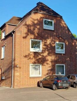 Umfangreich modernisiertes Mehrfamilienhaus in Itzehoe zu verkaufen - Itzehoe