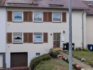 Gepflegtes Zweifamilienhaus in ruhiger Lage von Neunkirchen (Steinwald)! - Neunkirchen (Saarland)