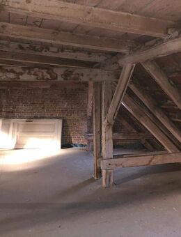 Altbau-Perle: DG-Ausbau bereits bewilligt - Berlin