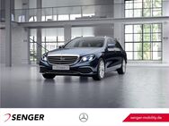 Mercedes E 400, T Exclusive, Jahr 2017 - Oldenburg