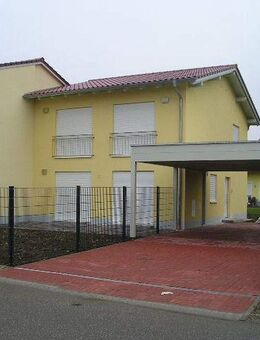 Durchdachte KFW-70-DHH m. Doppelcarport, gehobene Ausstatt. 94431 Pilsting - Pilsting