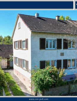 Sanierungsbedürftiges Zweifamilienhaus mit großem Grundstück in Sulzfeld - Sulzfeld (Baden-Württemberg)