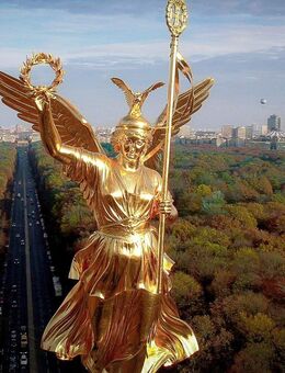 Panorama-Dachgeschoss mit spektakulärem Tiergarten/Schlossblick im neu errichteten Dach - Berlin