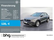 VW T-Roc, 2.0 TDI Life, Jahr 2023 - Metzingen