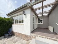 Familienfreundliches Reihenhaus mit Garten, Wintergarten & Garage in ruhiger Lage von Kitzscher - Kitzscher