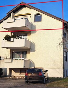 Dachgeschoss-Wohnung in ruhiger Lage mit Stellplatz! - Urbach (Baden-Württemberg)