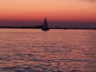 Attraktiv,Niveau,und Humor sucht, - Lindau (Bodensee)