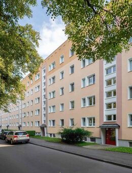Sanierte 3 Zimmer Wohnung in Alt Winzerla - Jena