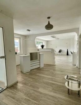 Doppel-Bungalow: flexibel nutzbar - Praxis, Büro oder Wohnen - Weiden (Oberpfalz)