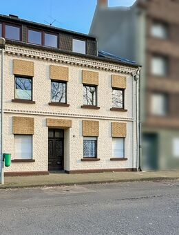 Fünf-Parteien-Stadthaus - ideal für Mehrgenerationen - Düsseldorf