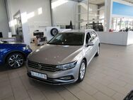 VW Passat Variant, 2.0 TDi Elegance, Jahr 2023 - Emmerich (Rhein)